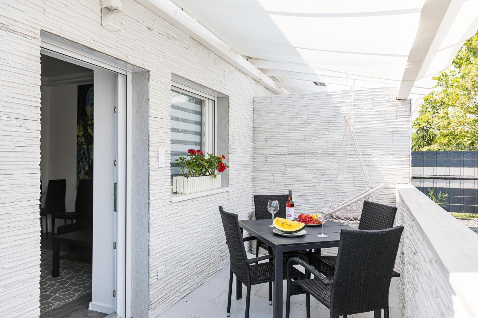 שיופוק Balatonic Lemon Apartmanhaz מראה חיצוני תמונה